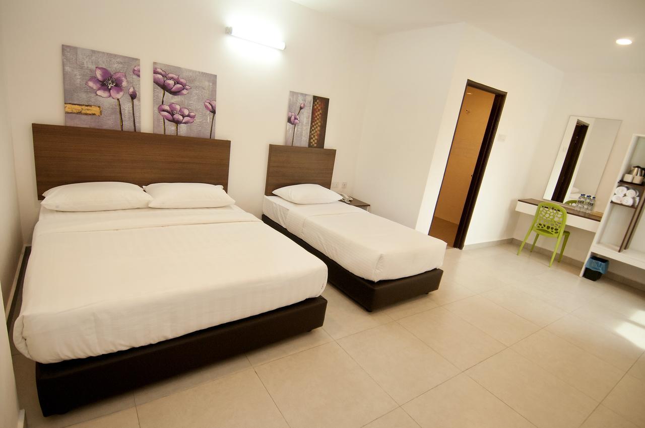 Hotel Cheqinn Ипох Екстериор снимка