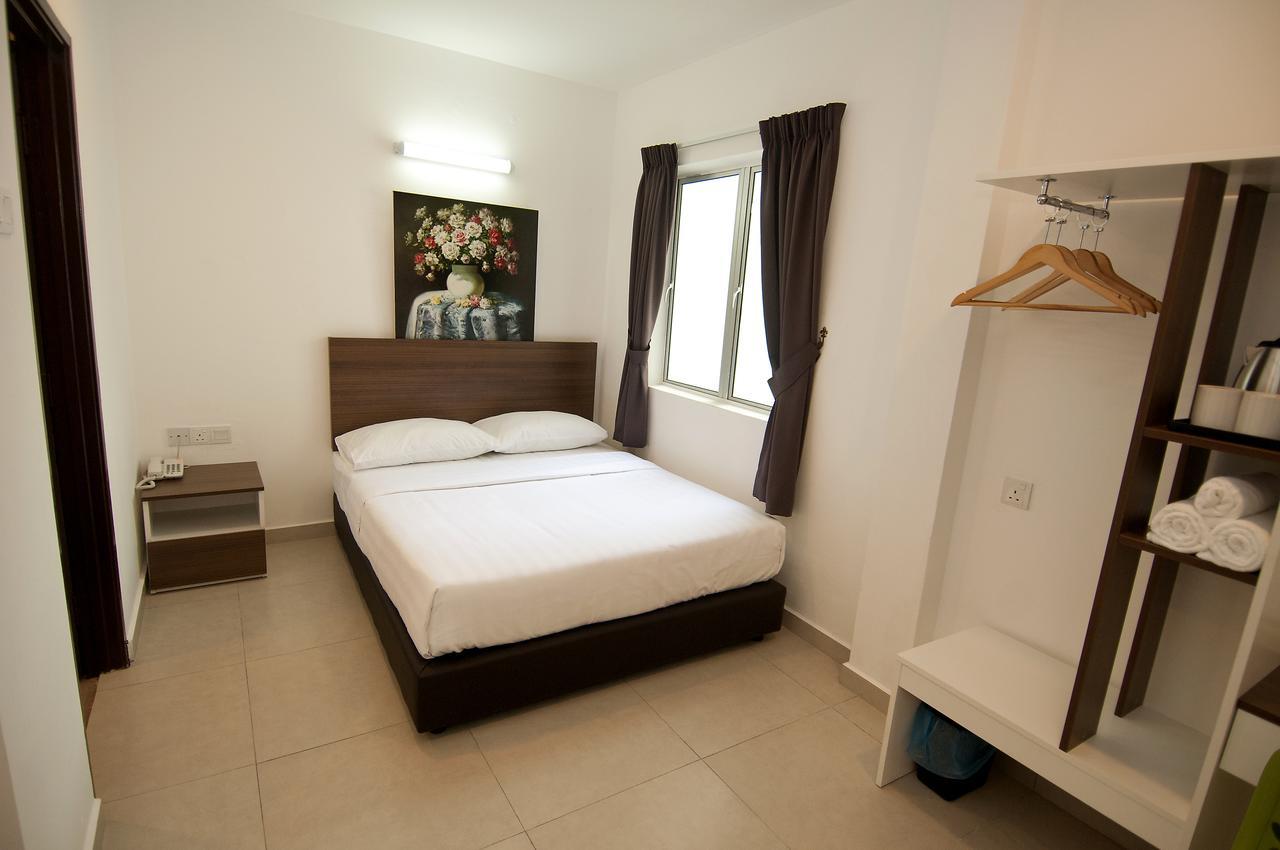 Hotel Cheqinn Ипох Екстериор снимка